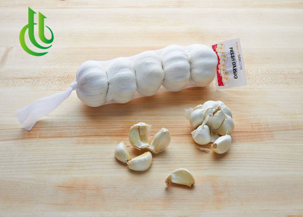 china origin factory supplier wholesale pure white garlic